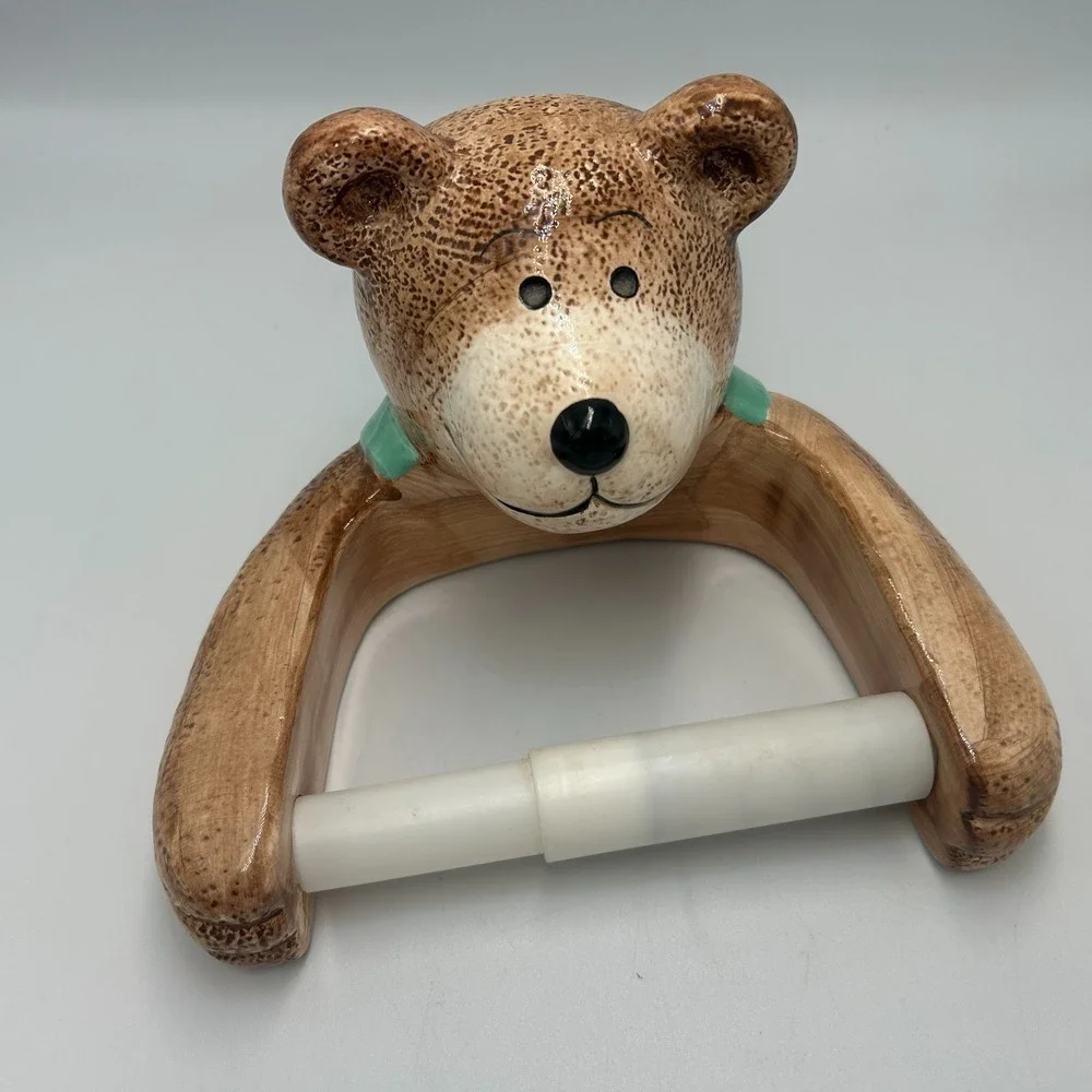 Teddy Bear Toilet Paper Tissue Holder Wall Mounted Ceramic Germany Cabin Cottage